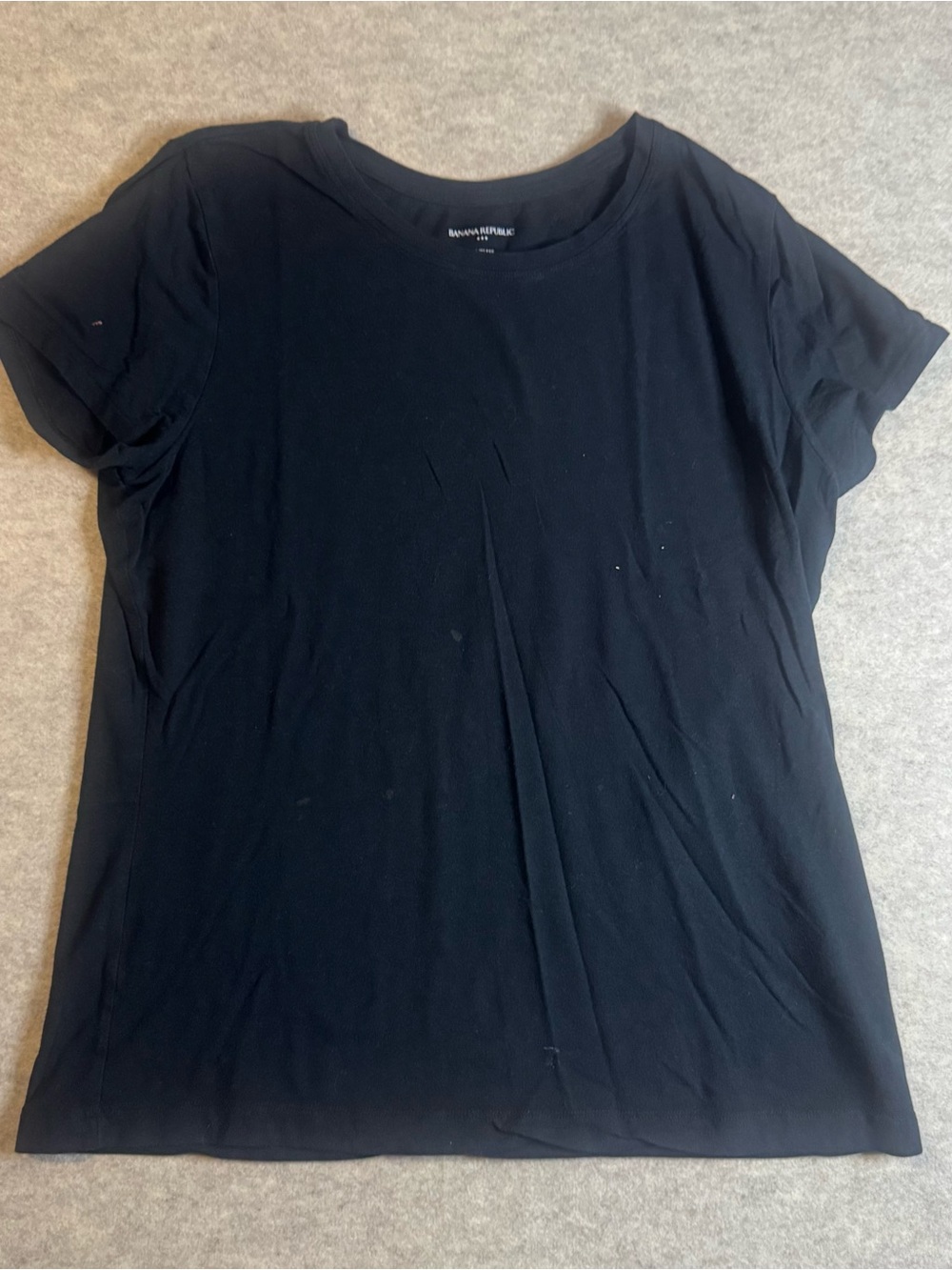 Banana Republic Black Short-Sleeve Crewneck Tee